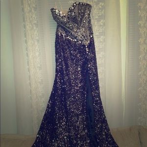 Riva gown